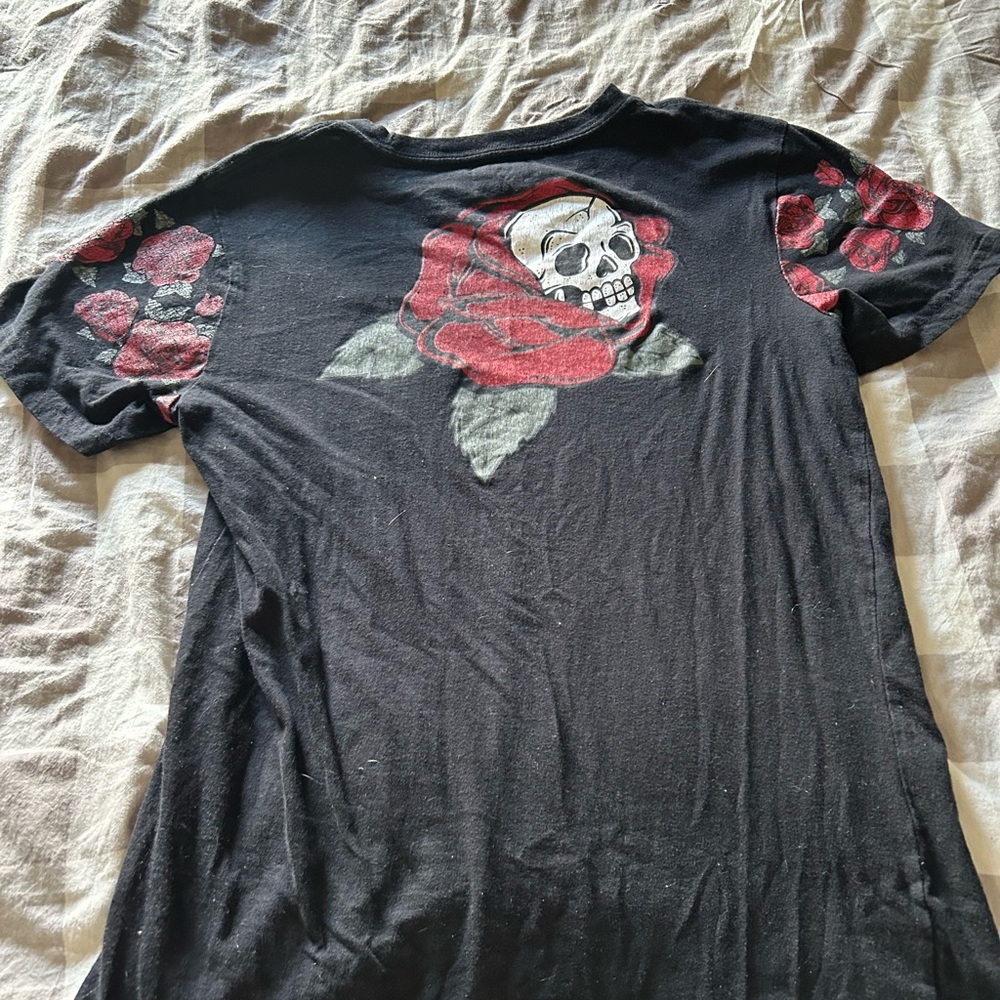 Skull and rose top